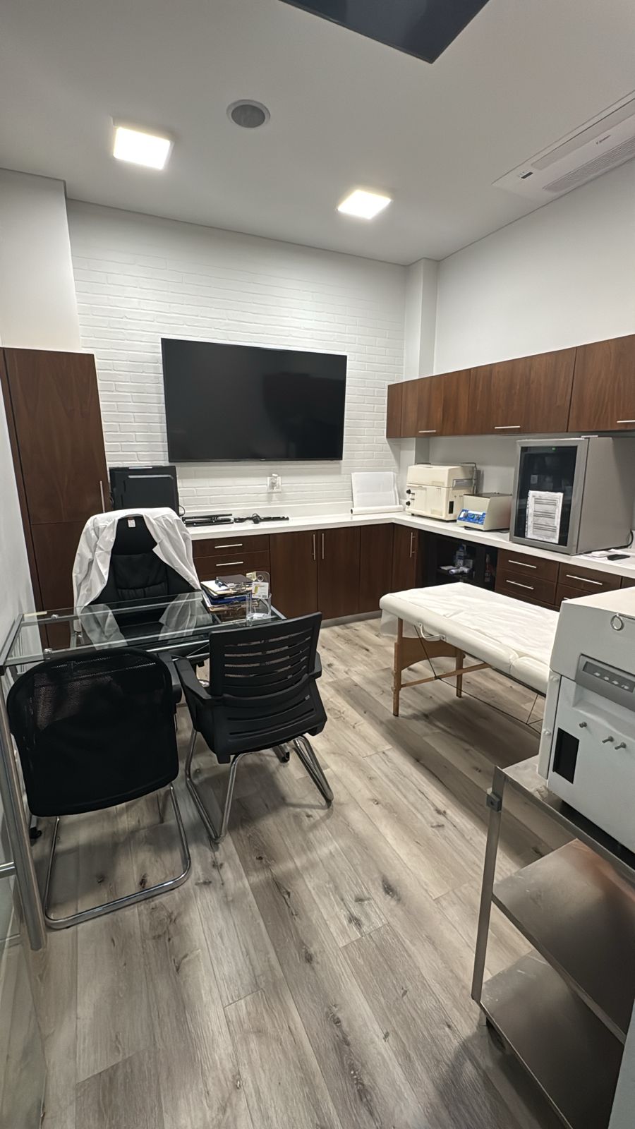 Genomische und Regenerative Medizin: Arztpraxis in Tijuana, B.C.